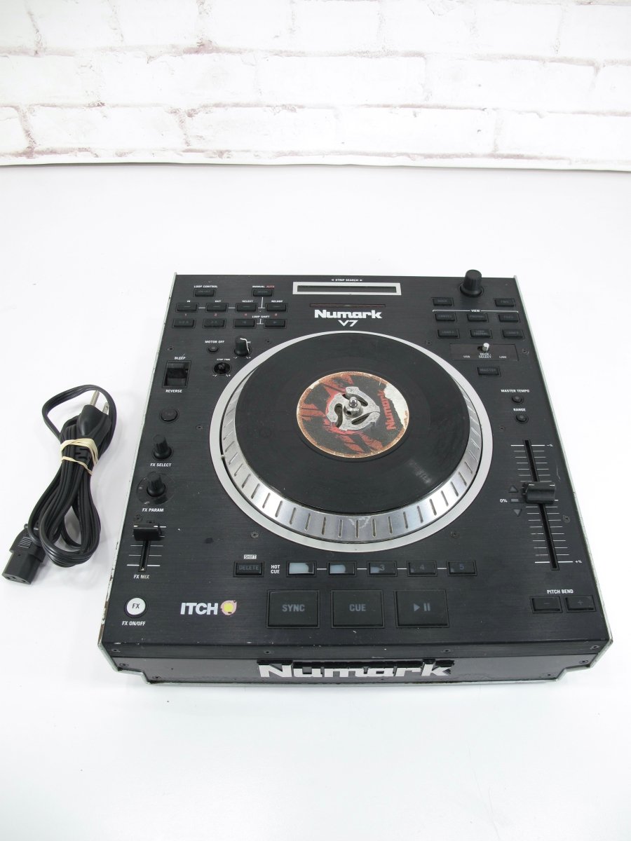 Numark V7 Itch Professional DJ Turntable Controller Interface - ZeereeZ