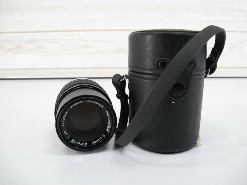 OLYMPUS OM - SYSTEM ZUIKO AUTO - T 135mm 1:3.5 JAPAN w/ case - ZeereeZ