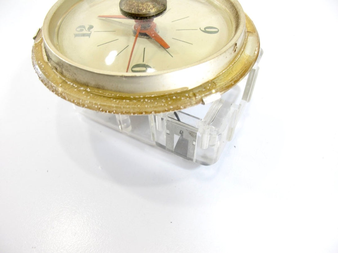 Original Airstream Front Endcap Round Analog Clock - ZeereeZ