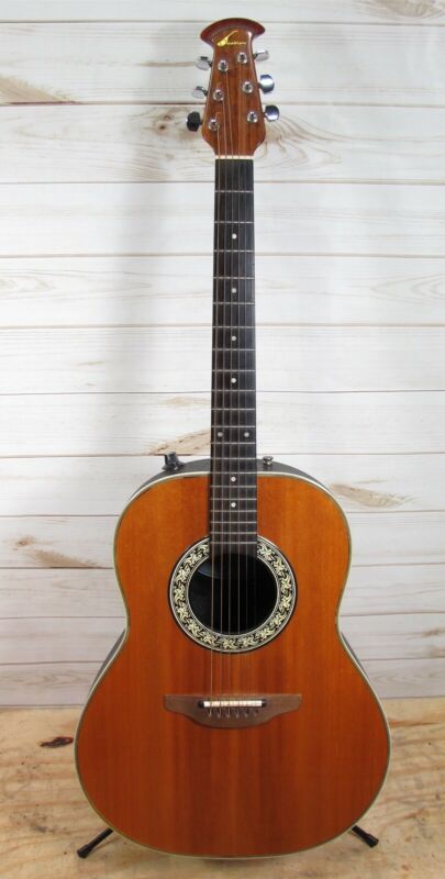 Ovation 1611 Balladeer Acoustic Electric Guitar w/ OHSC - ZeereeZ