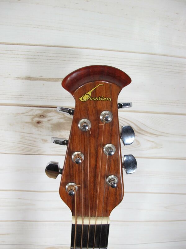 Ovation 1611 Balladeer Acoustic Electric Guitar w/ OHSC - ZeereeZ