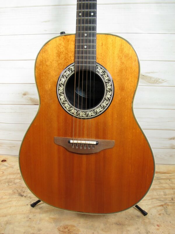 Ovation 1611 Balladeer Acoustic Electric Guitar w/ OHSC - ZeereeZ