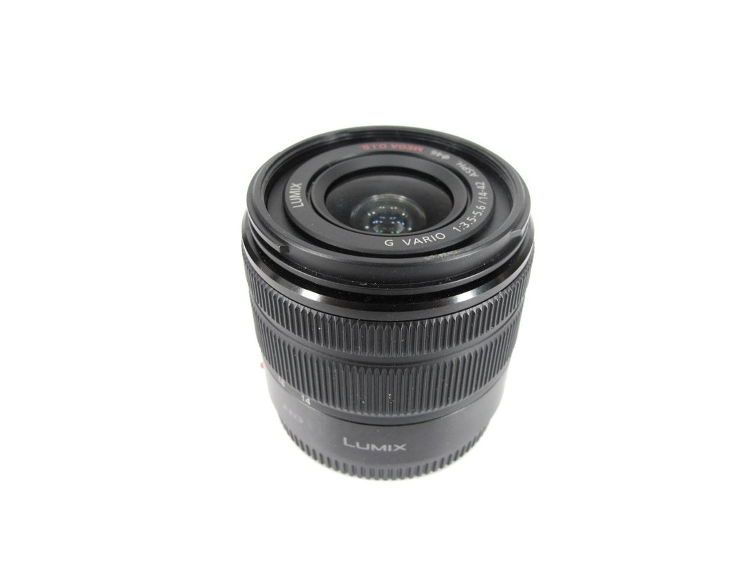 Panasonic Lumix G Vario H - FS1442A 14 - 42mm f/3.5 - 5.6 Mega O.I.S Lens - ZeereeZ