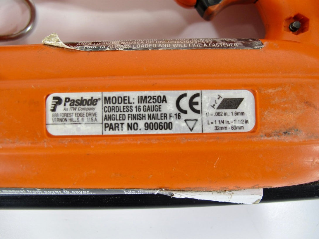 Paslode IM250A Cordless 16 Gauge Angled Gas Finish Nailer - ZeereeZ