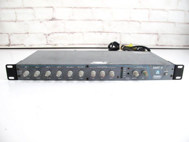 Peavey SMR 6 Compact 6 Channel Phantom Power Microphone Mixer - ZeereeZ