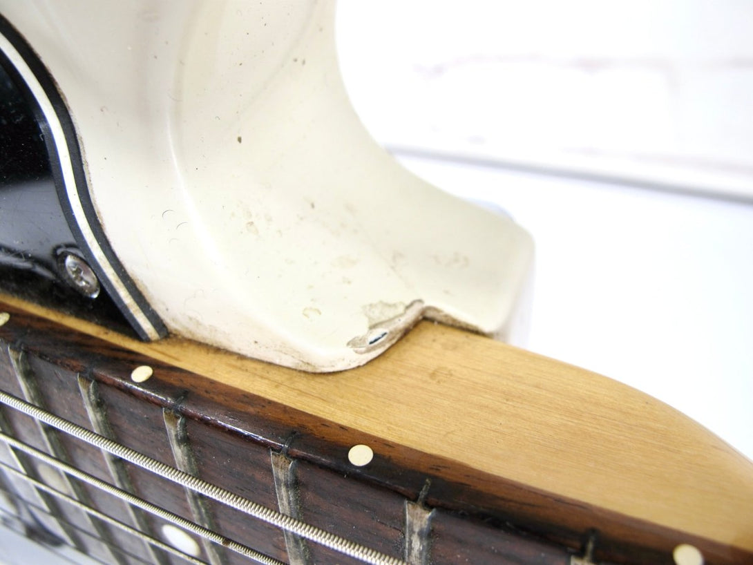 Peavey T - 60 Vintage 1983 Solid Body USA Made White Electric Guitar - ZeereeZ