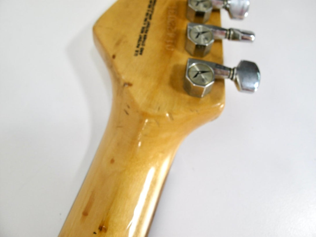 Peavey T - 60 Vintage 1983 Solid Body USA Made White Electric Guitar - ZeereeZ