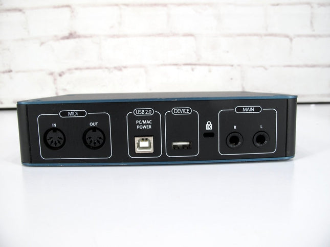 PreSonus AudioBox iTwo 2x2 USB 2.0 / iPad Audio Interface w/ 2 Mic Inputs MIDI - ZeereeZ