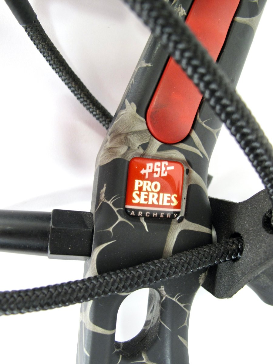 PSE Pro Series Drive LT 31" 25.5 - 31" Draw 40 - 70lb RH Compound Hunting Bow - ZeereeZ