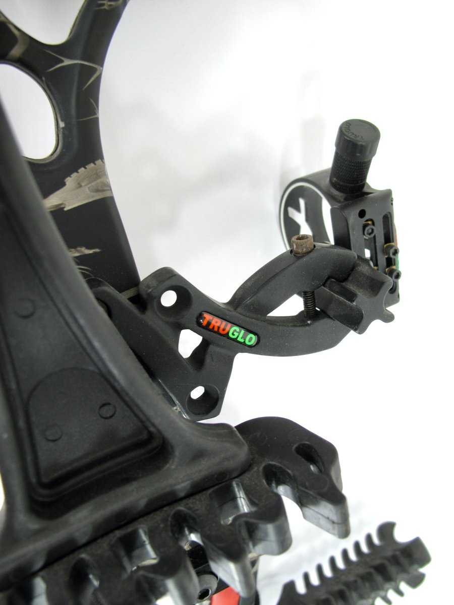PSE Pro Series Drive LT 31" 25.5 - 31" Draw 40 - 70lb RH Compound Hunting Bow - ZeereeZ