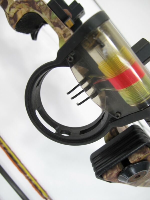 PSE Triton Pro Right Handed Green Camouflage Sporting Compound Bow w/ Arrows - ZeereeZ