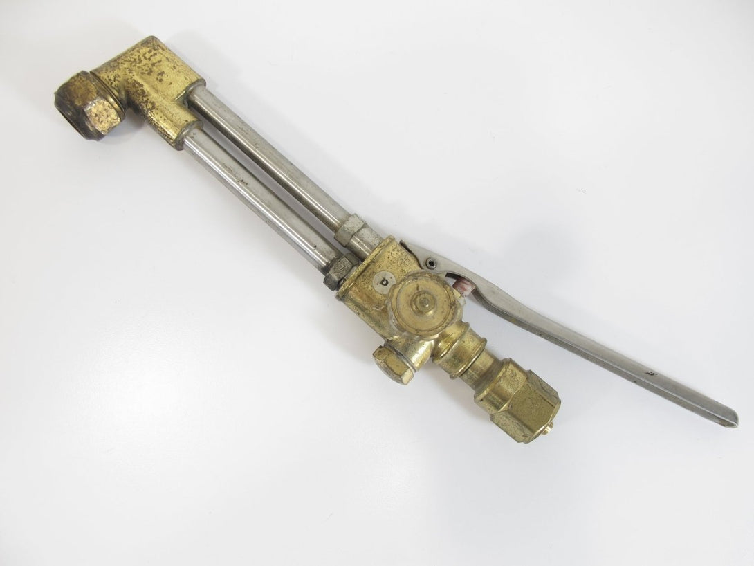 Radnor Model CA370 - V Victor Style Cutting Torch Head - ZeereeZ