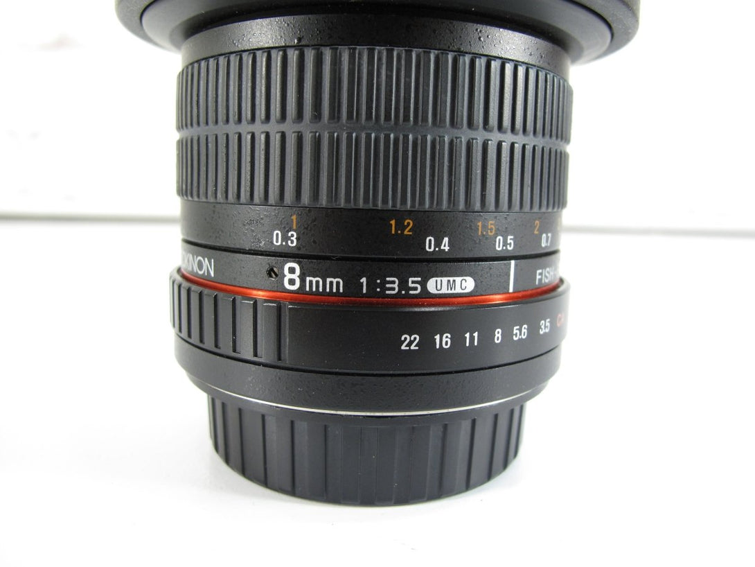 Rokinon 8mm f/3.5 HD UMC Fisheye CS II Lens with Removable Hood - ZeereeZ