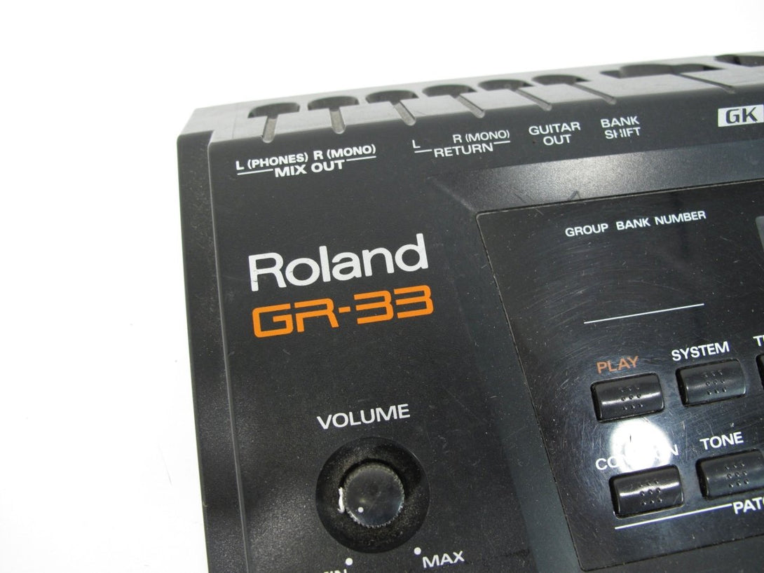 Roland GR - 33 Guitar Synthesizer Multi Effects Processor Pedal - ZeereeZ