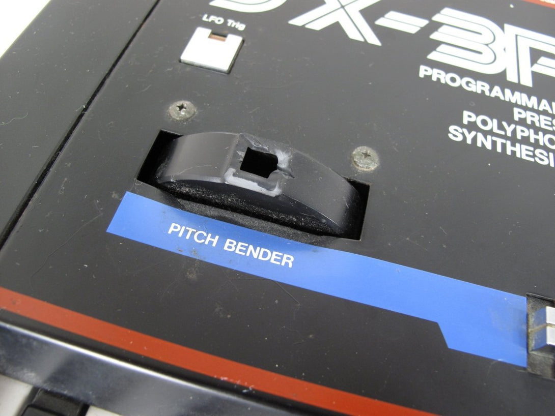 Roland JX - 3P 61 Key Early 80s Vintage Analogue Polyphonic Synthesizer Japan - ZeereeZ