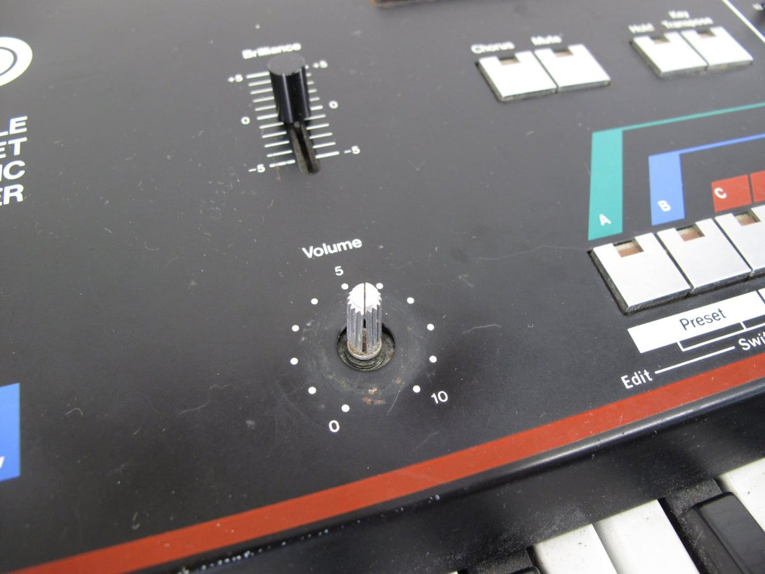 Roland JX - 3P 61 Key Early 80s Vintage Analogue Polyphonic Synthesizer Japan - ZeereeZ