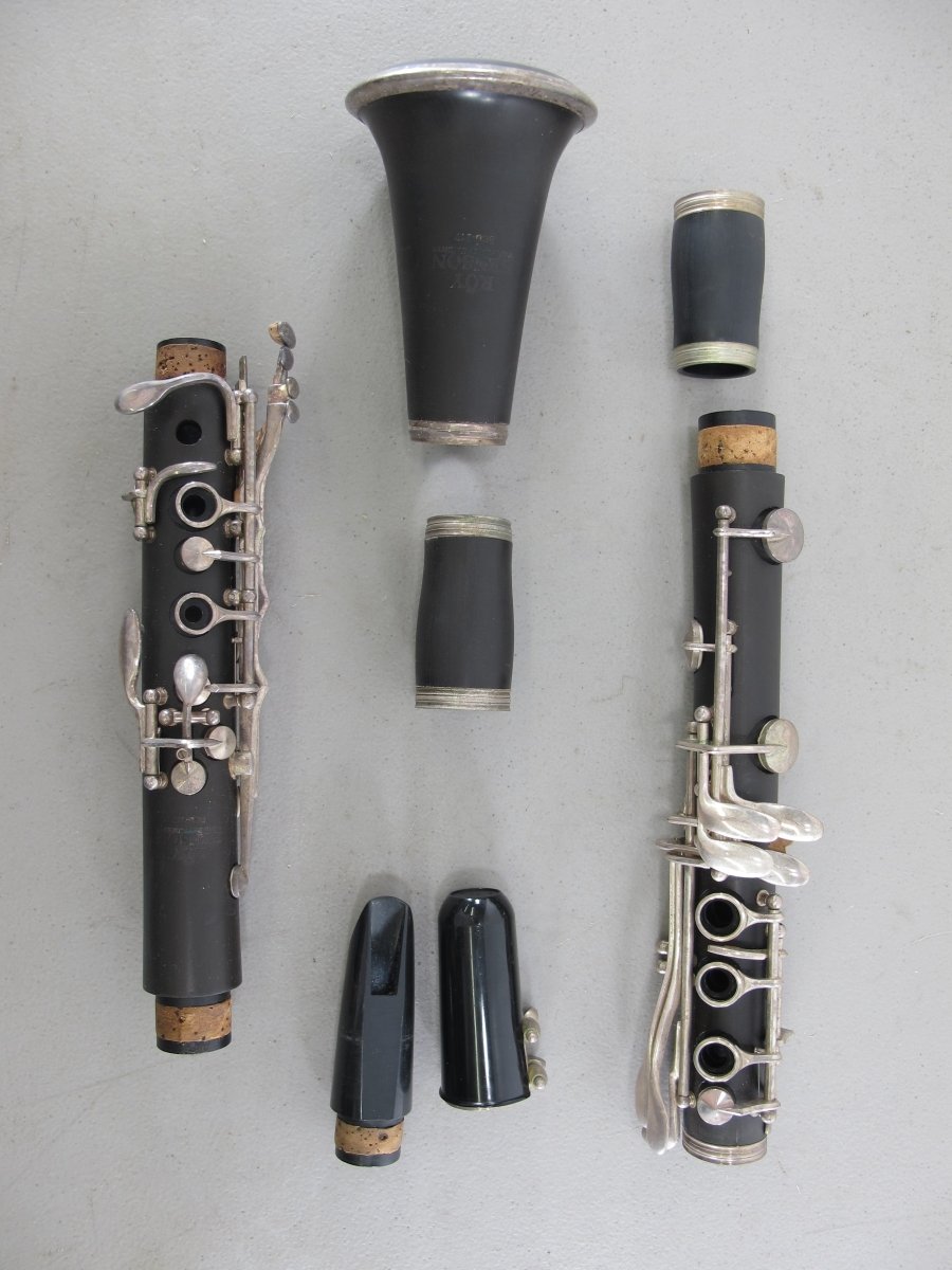 Roy Benson BCB - 217 Ebonite Student Model Bb Clarinet with Mouthpiece & Case - ZeereeZ
