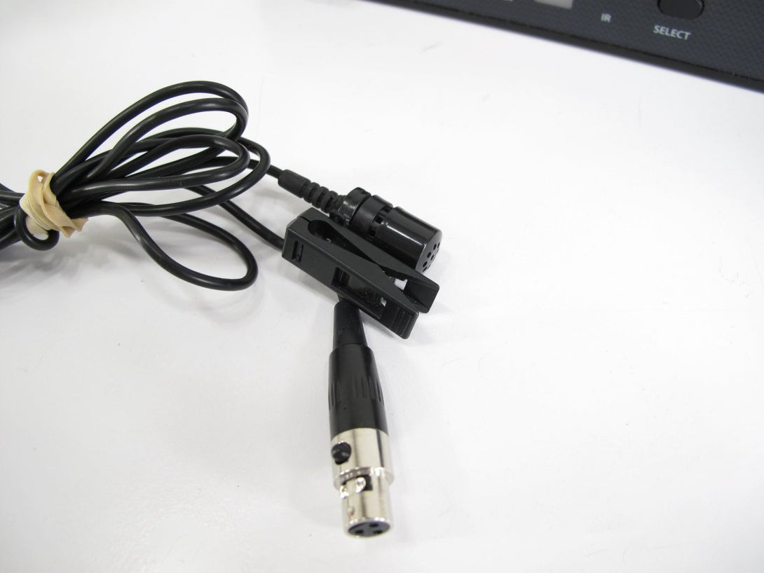 Samson Concert 88 Presentation Lavalier 16Ch UHF Wireless Band - D 542 - 566MHz - ZeereeZ
