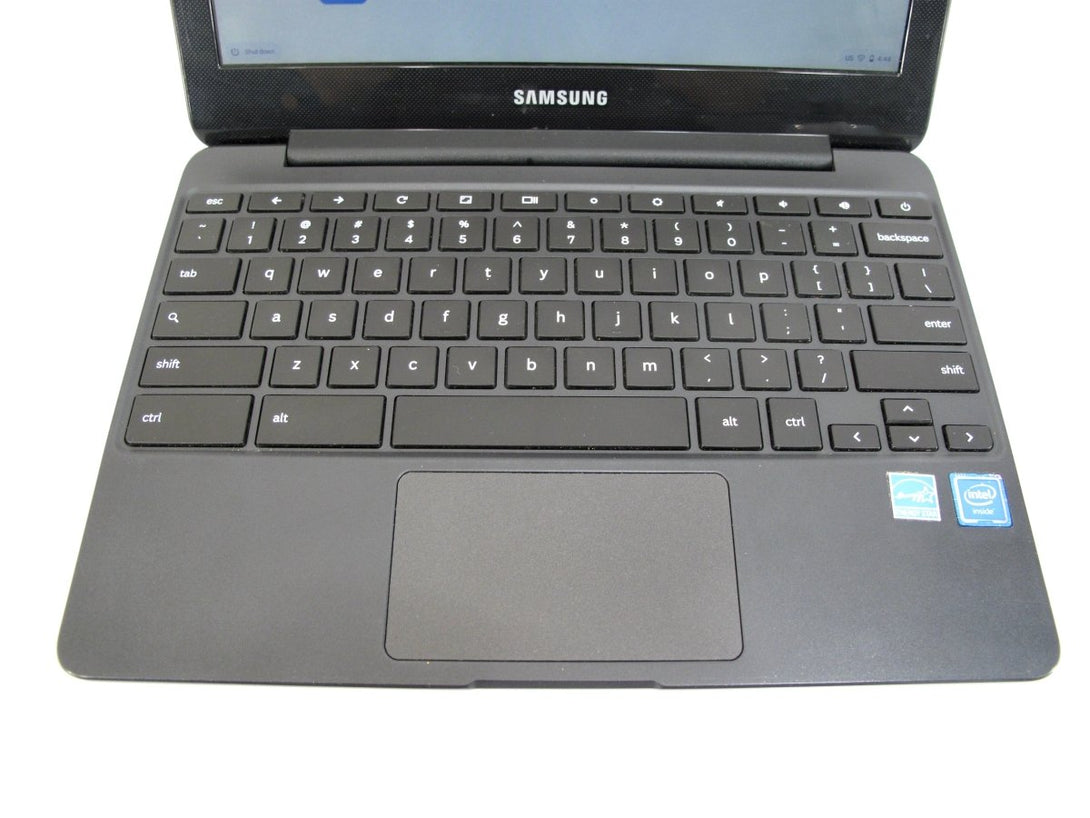 Samsung 600c ChromeBook 3 11.6" 16 GB Intel Celeron 1.60 Ghz 4 GB Laptop - ZeereeZ