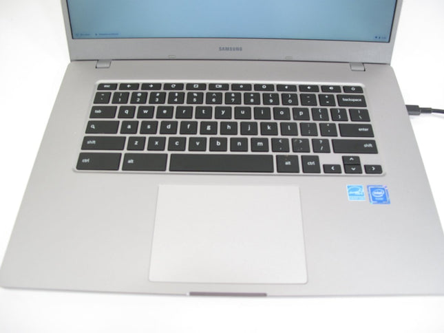 Samsung Chromebook 4 XE350XBA 15.6" Full HD Celeron N4000 4GB 32GB Type - C - ZeereeZ