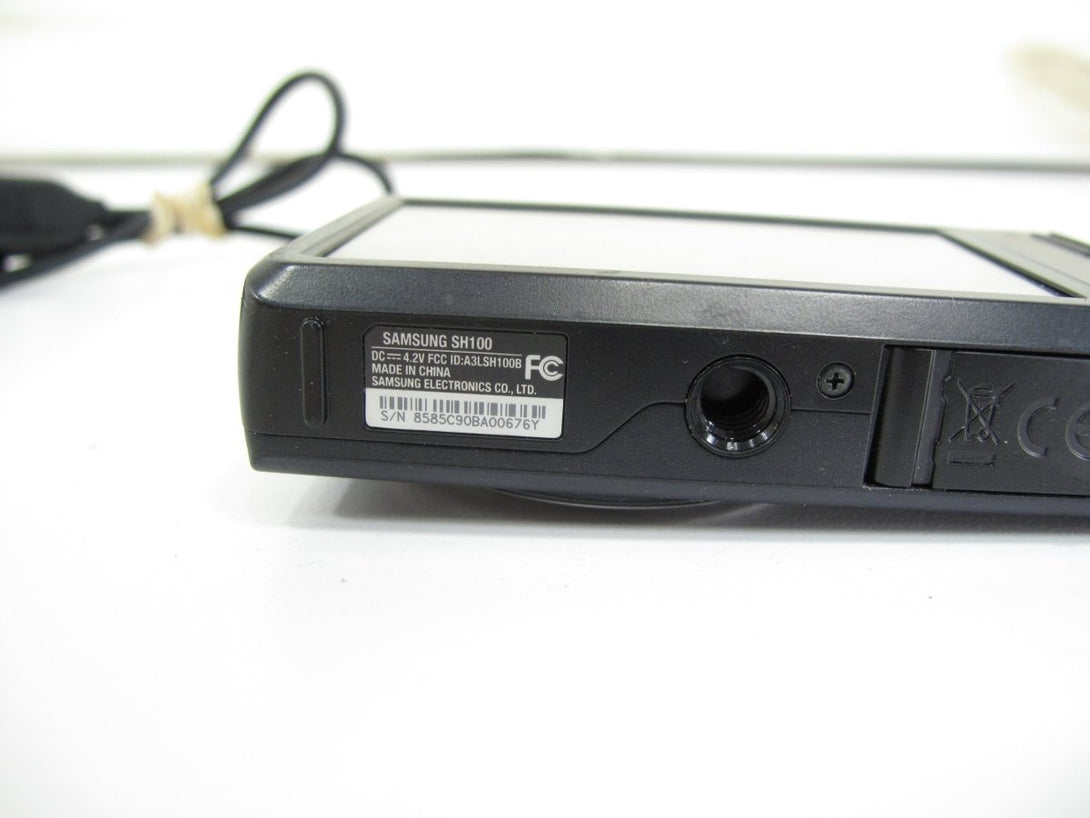 Samsung EC - SH100 Wi - Fi Digital Camera with 14 MP, 5x Optical Zoom and Touchscreen - ZeereeZ