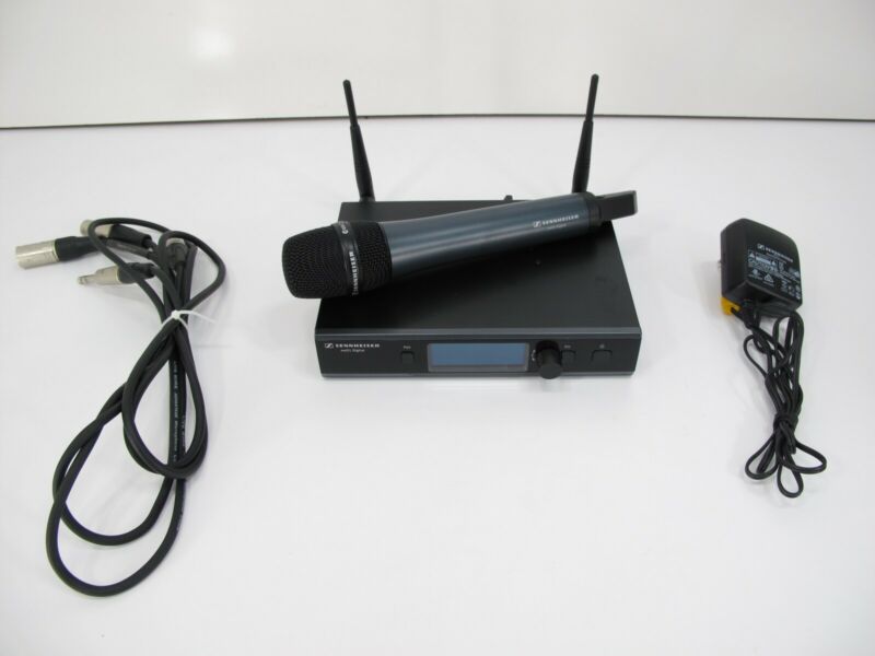 Sennheiser EW D1 - 845S D1 Digital Handheld Wireless Set with E845 Capsule Handset - ZeereeZ