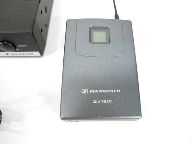 Sennheiser XS Lavalier Freq. A 548 - 582MHz EM 10 SK 20 Mcrophone System - ZeereeZ