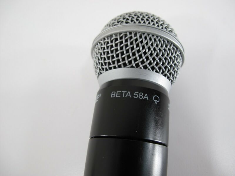 SHURE ULXP4 - G3 470 - 506 MHz Beta 58A Wireless Handheld Microphone & Receiver - ZeereeZ