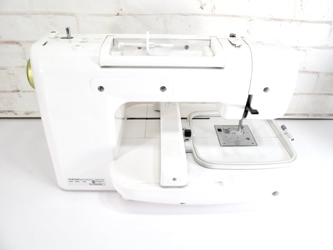 Singer Studio S10 Industrial Grade Digital Programmable Embroidery Machine - ZeereeZ