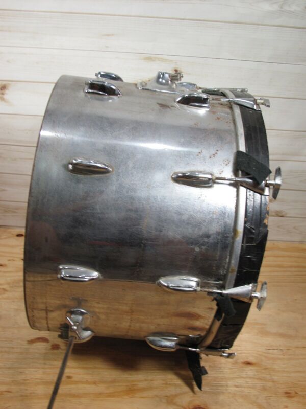 Slingerland 22x15 Vintage 1970s Chrome Kick Drum w/ Legs - ZeereeZ