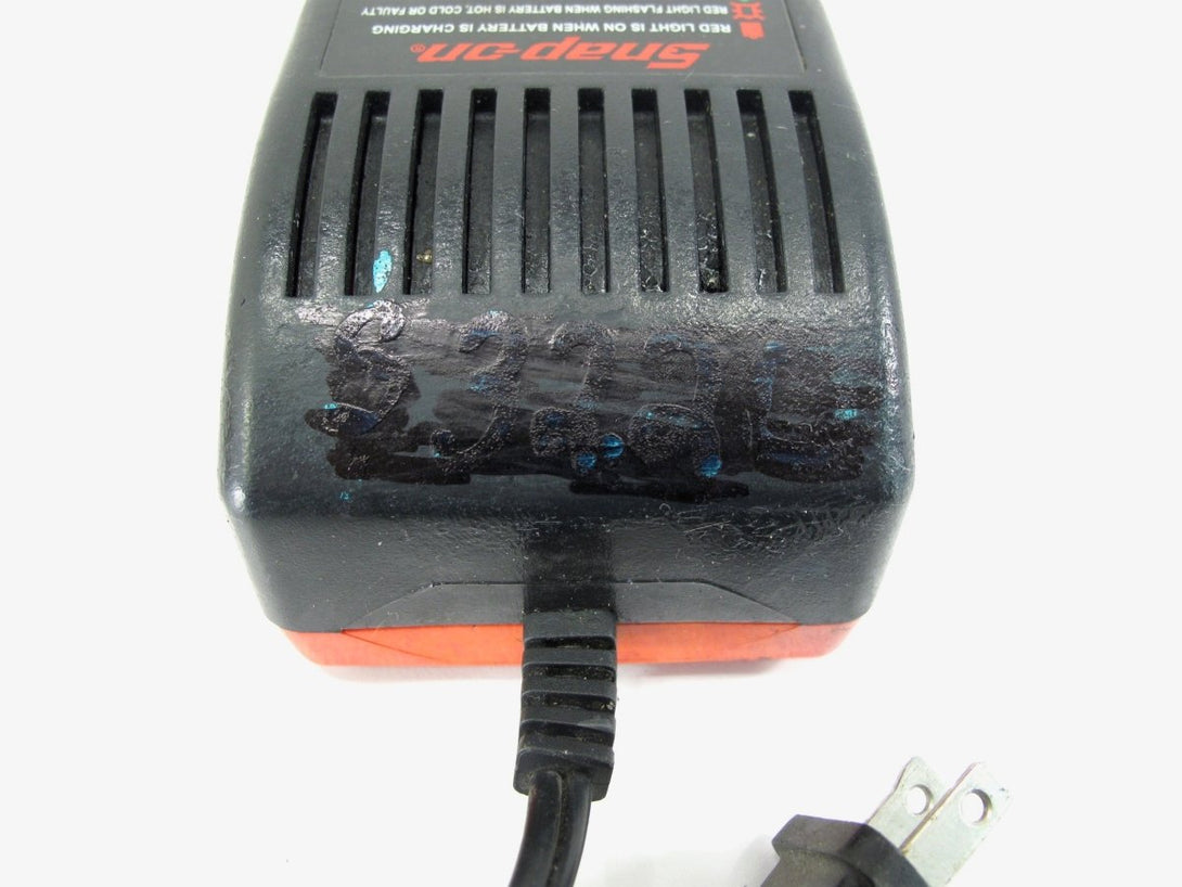 Snap On CTC572 CTC572 7.2 Volt Lithium Ion 120 Volt Battery Charger - ZeereeZ
