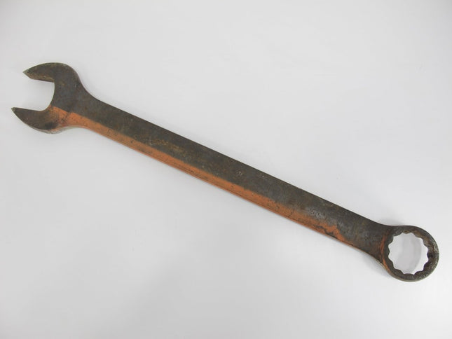 Snap On OEX68A 2 - 1/8" 12 Point Standard Open Closed Combination Wrench - ZeereeZ