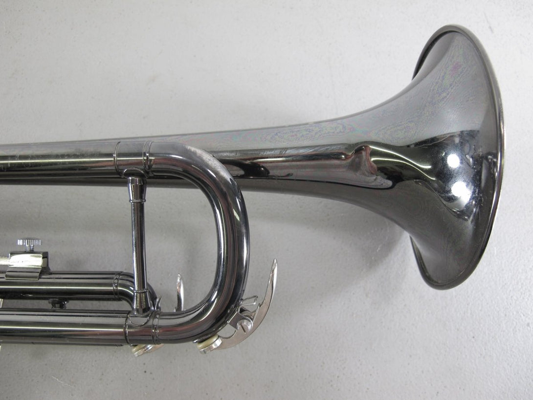 SND 1991 Black Lacquer Student Model Trumpet with Case & Mouthpiece - ZeereeZ
