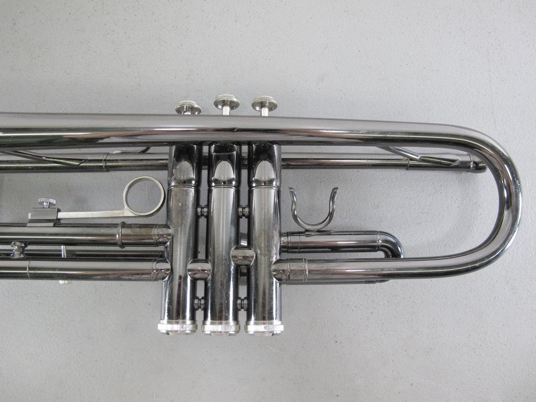 SND 1991 Black Lacquer Student Model Trumpet with Case & Mouthpiece - ZeereeZ