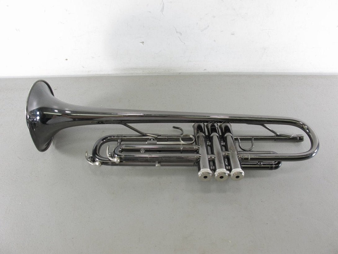 SND 1991 Black Lacquer Student Model Trumpet with Case & Mouthpiece - ZeereeZ