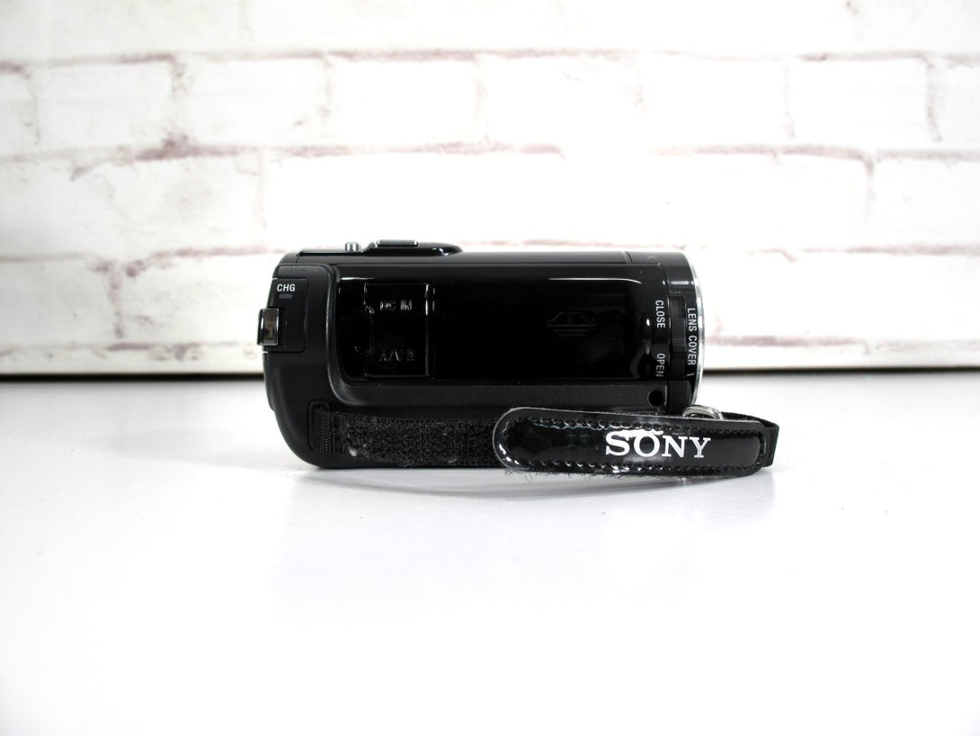Sony HDR - CX110 HD 1080 60 FPS Handheld Video Camera Camcorder - ZeereeZ