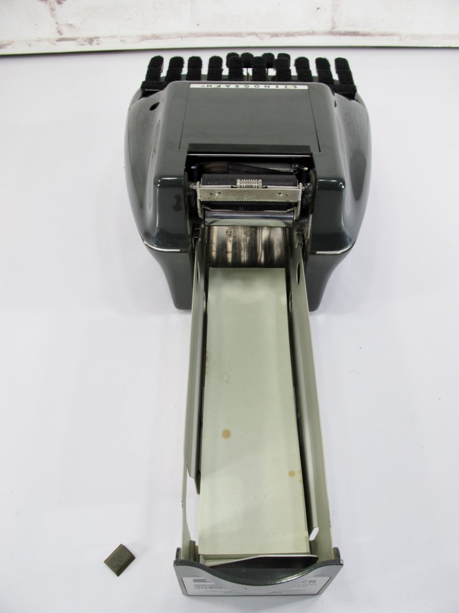 Stenograph Court Reporter Shorthand Machine - ZeereeZ