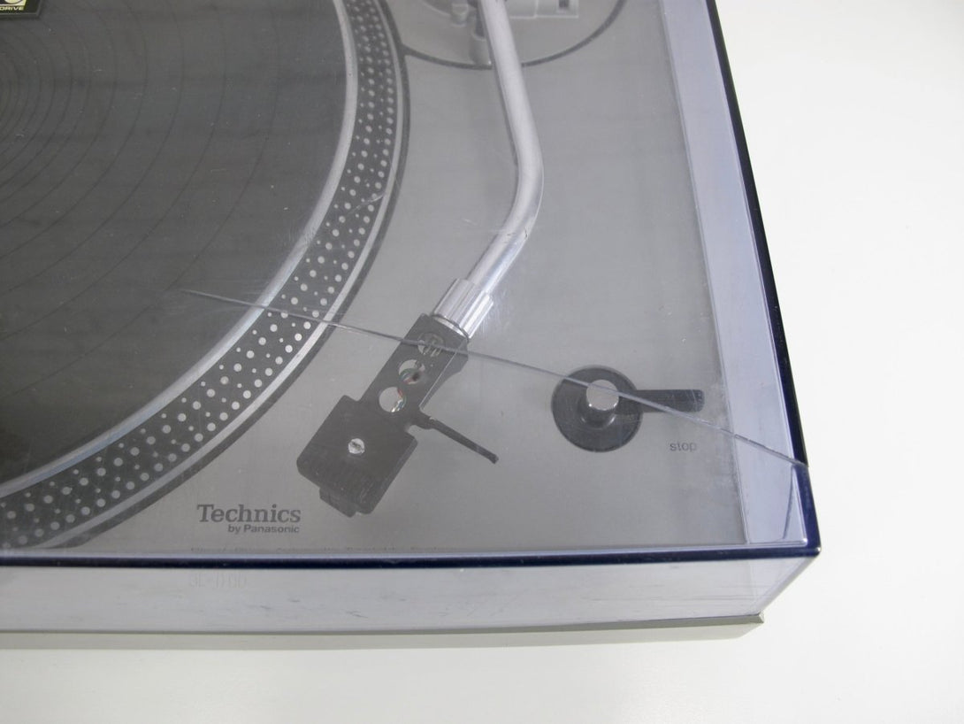 Technics SL - 1700 Panasonic Direct Drive Automatic Turntable Record Player - ZeereeZ