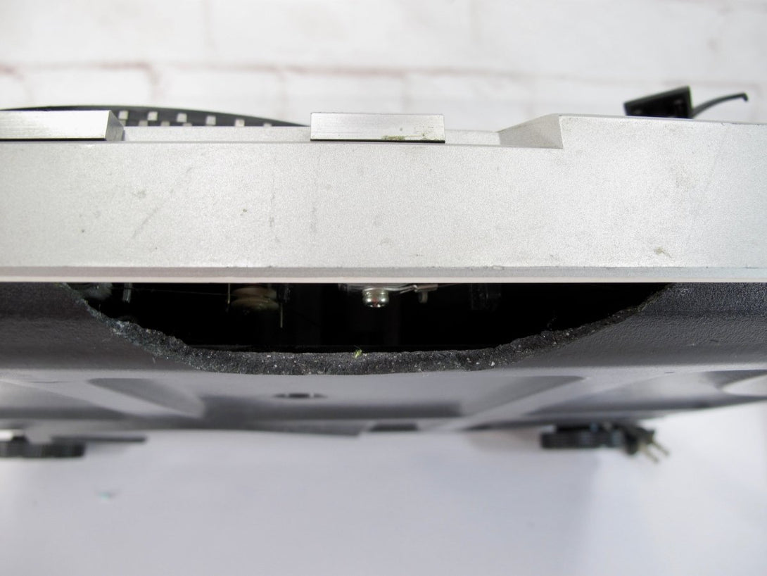 Technics SL - D3 Direct Drive Quartz Lock Auto Turntable Record Player - ZeereeZ