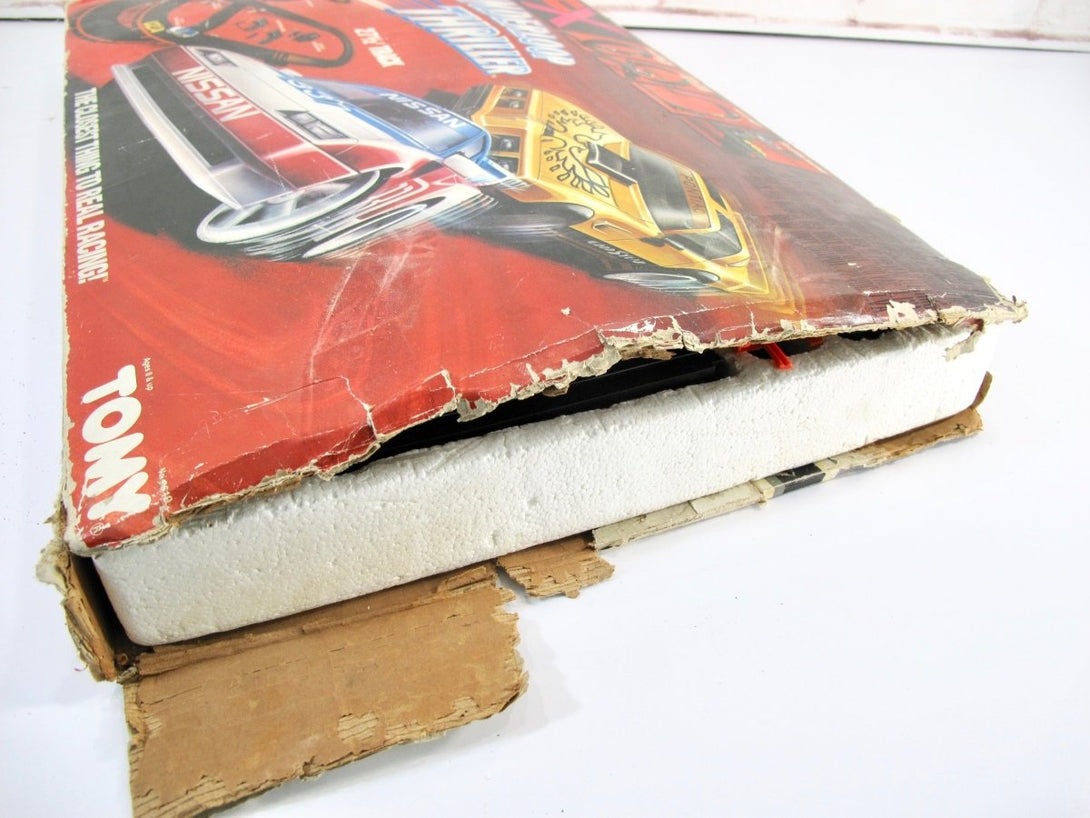 Tomy Aurora AFX Thunderloop Thriller Vintage 1980s Slot Car Race Track Set - ZeereeZ