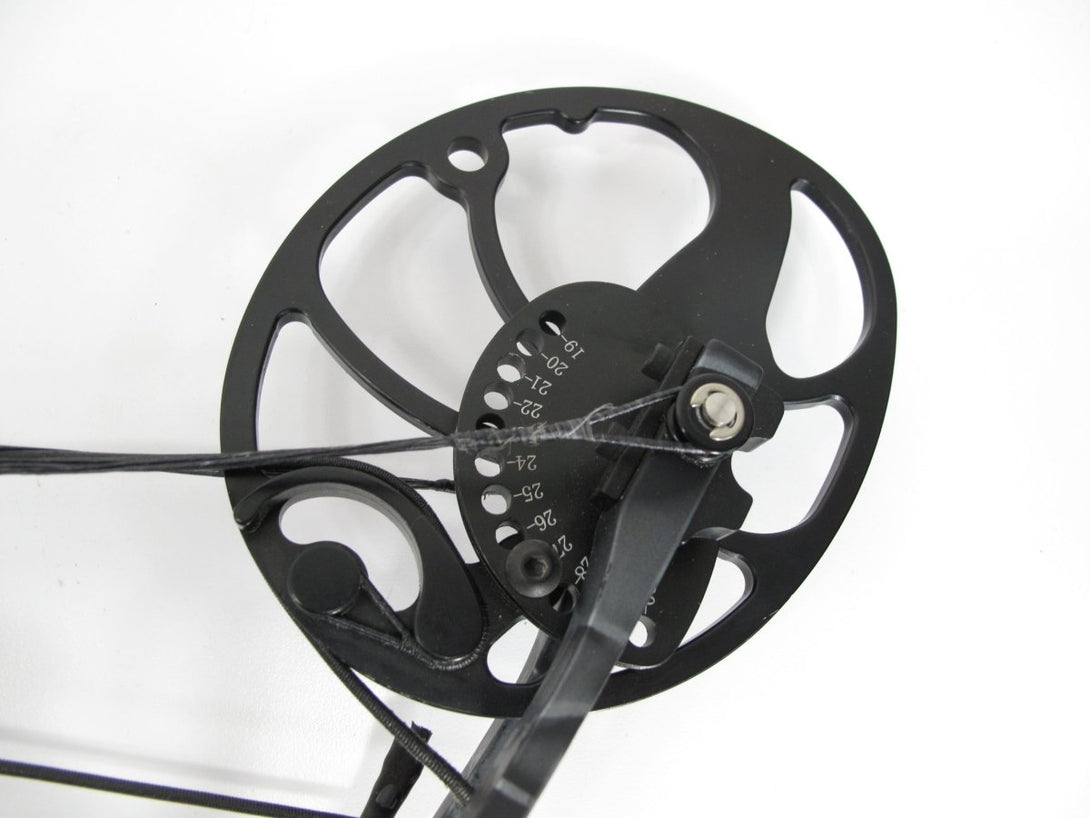 Topoint Archery M1 15 - 70 lbs Compound Bow w/ Sights - ZeereeZ