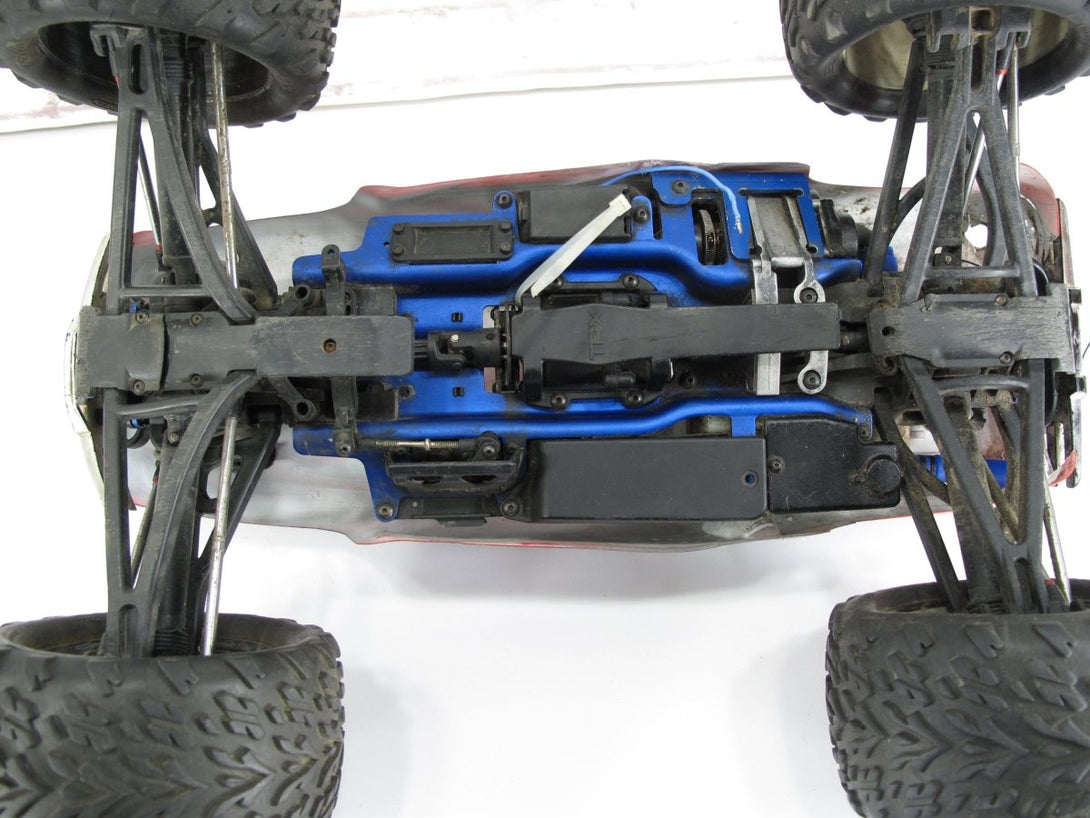 Traxxas Revo 3.3 Powerd RC Car with Control Starter & Battery NITRO - ZeereeZ