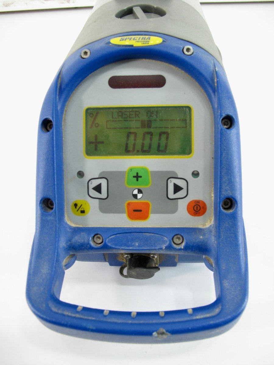 Trimble Spectra Precision DG711 Sewer Pipe Laser System w/ Remote - ZeereeZ