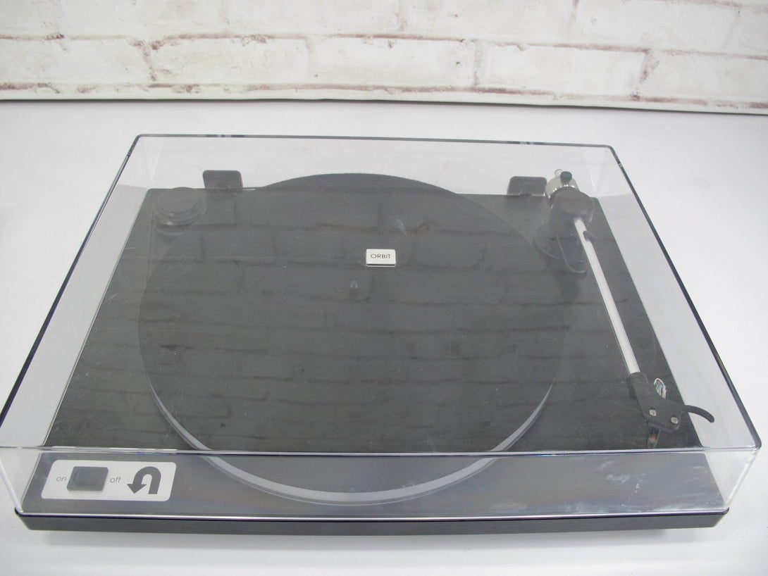 U - Turn Audio Orbit Plus Turntable Black Acrylic Platter Ortofon OM5E Cartridge - ZeereeZ