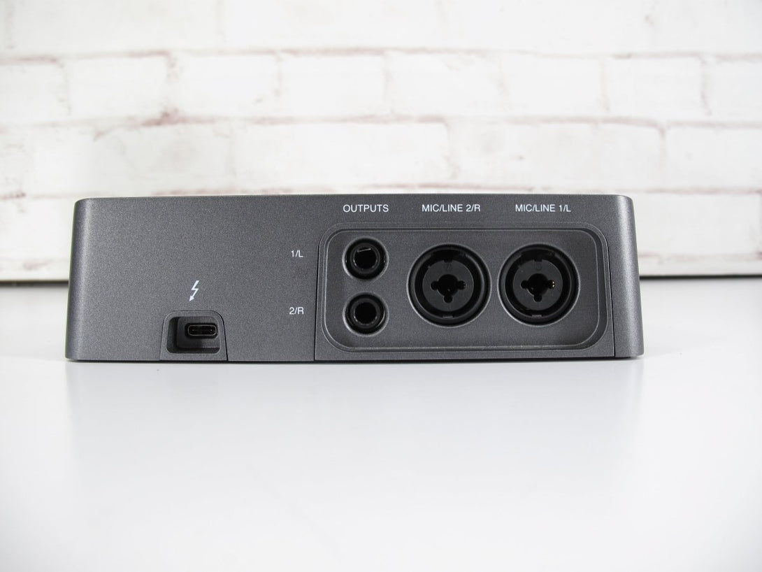 Universal Audio Arrow UAD Solo Core Processing Thunderbolt 3 Recording Interface - ZeereeZ