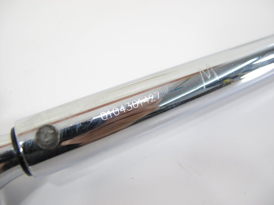URREA 60143 30 - 250 Ft - Lb. Click Micrometer Torque Wrench w/ Rubber Grip - ZeereeZ