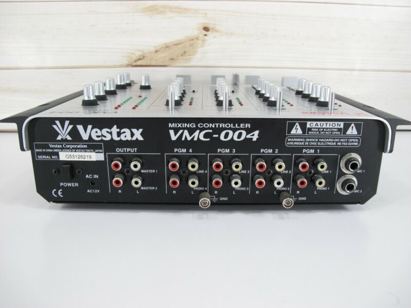 Vestax VMC - 004 4 Channel 10 Input DJ Mixer - ZeereeZ