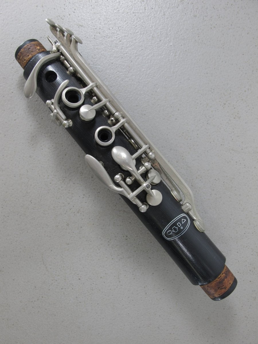 Vito Bb Unknown Model Student Clarinet with Mouthpiece - ZeereeZ