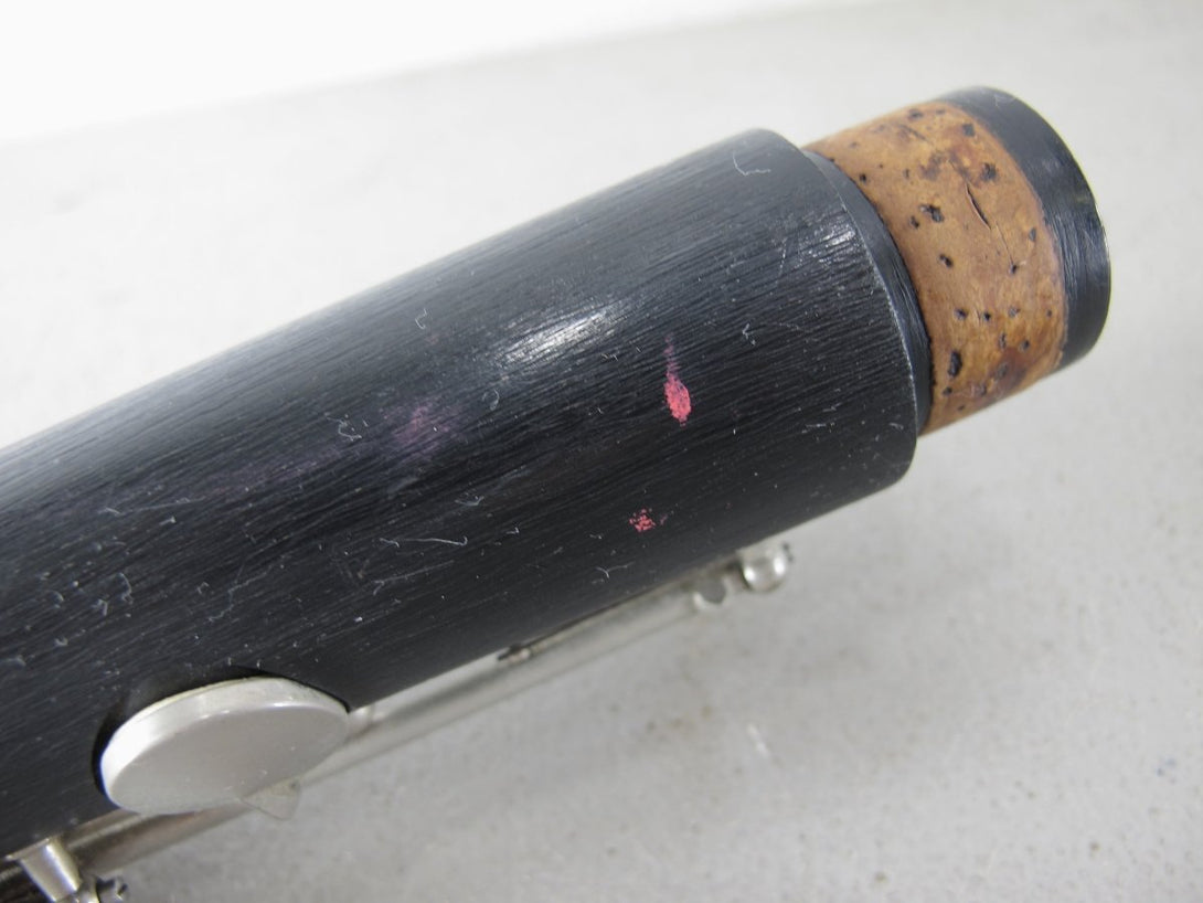 Vito Bb Unknown Model Student Clarinet with Mouthpiece - ZeereeZ