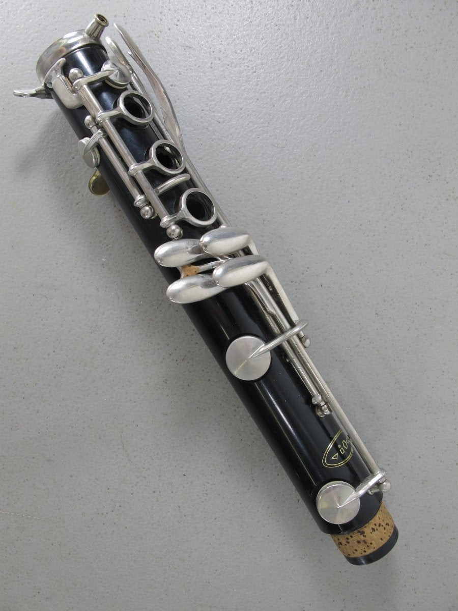 VITO Resotone Model 7213 Clarinet with Case & Vito II Mouthpiece - ZeereeZ